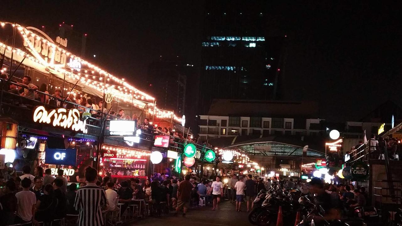 Nexchange Hostel Bangkok Dış mekan fotoğraf